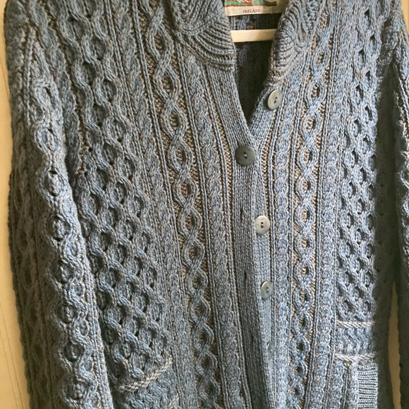 Aran Crafts Wool Sweater Coat Scalloped Bottom - Picture 12 of 12